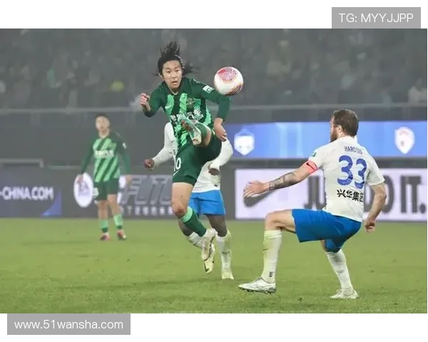 马祖拉强调不求场场完美但始终全力以赴引领球队前行赛场拼搏精神信念